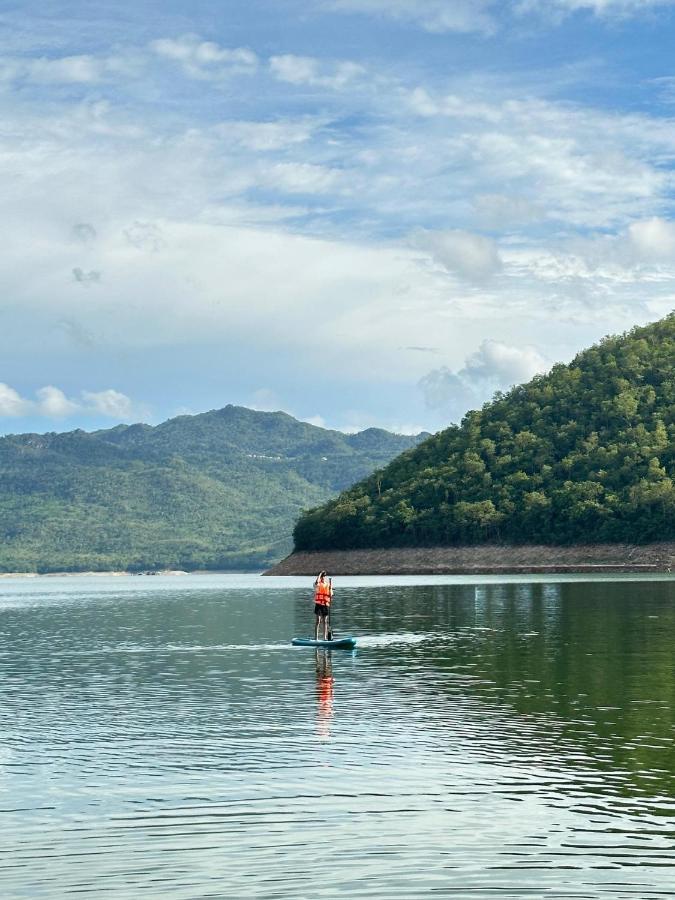 Lakeation Kanchanaburi Ban Wang Khun Knachen Exteriör bild