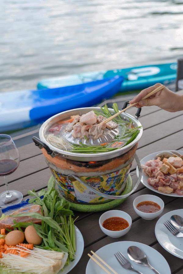 Lakeation Kanchanaburi Ban Wang Khun Knachen Exteriör bild